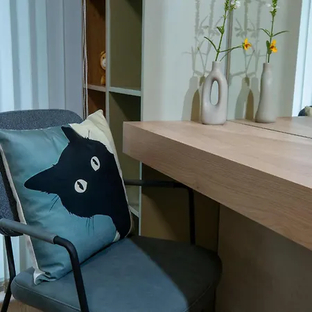 Lejlighed Trinavis In Green-Boutique Apartment, Own Private Parking, City Center, Entire Apartment